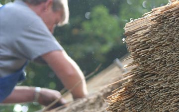 professional Stalmine Moss Side thatchers